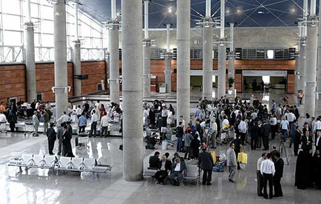airport-in-imam-khomeini-compared-to-western-country